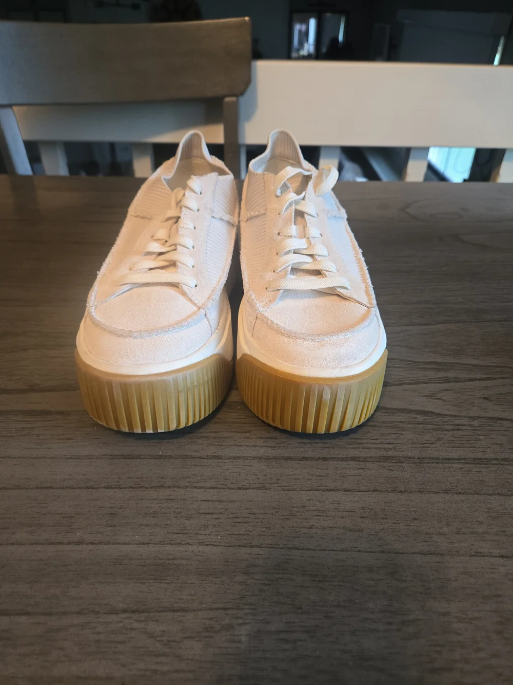 UGG EZ-DUZZIT ESSENTIAL LACE UP WHITE PLATFORM SNEAKER SHOES US 7